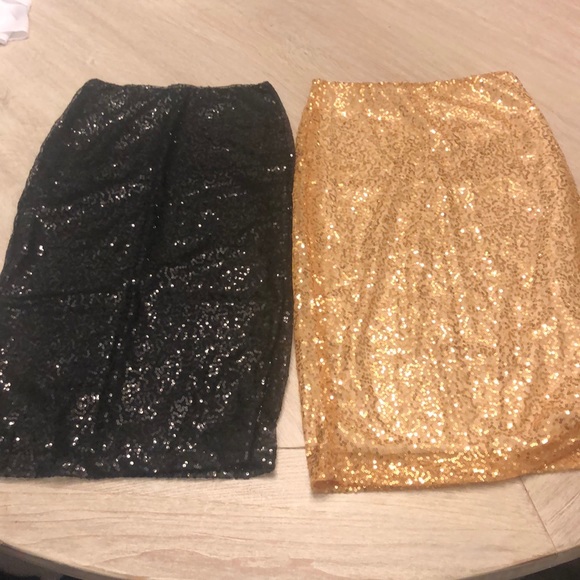 Gold Sequined skirt - Picture 2 of 10